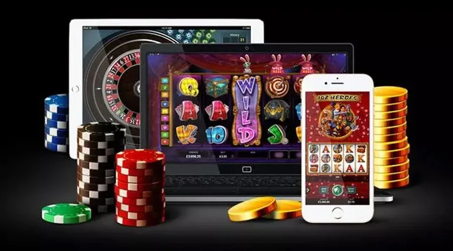 Slot categories overview with clear labels and QQ2 branding